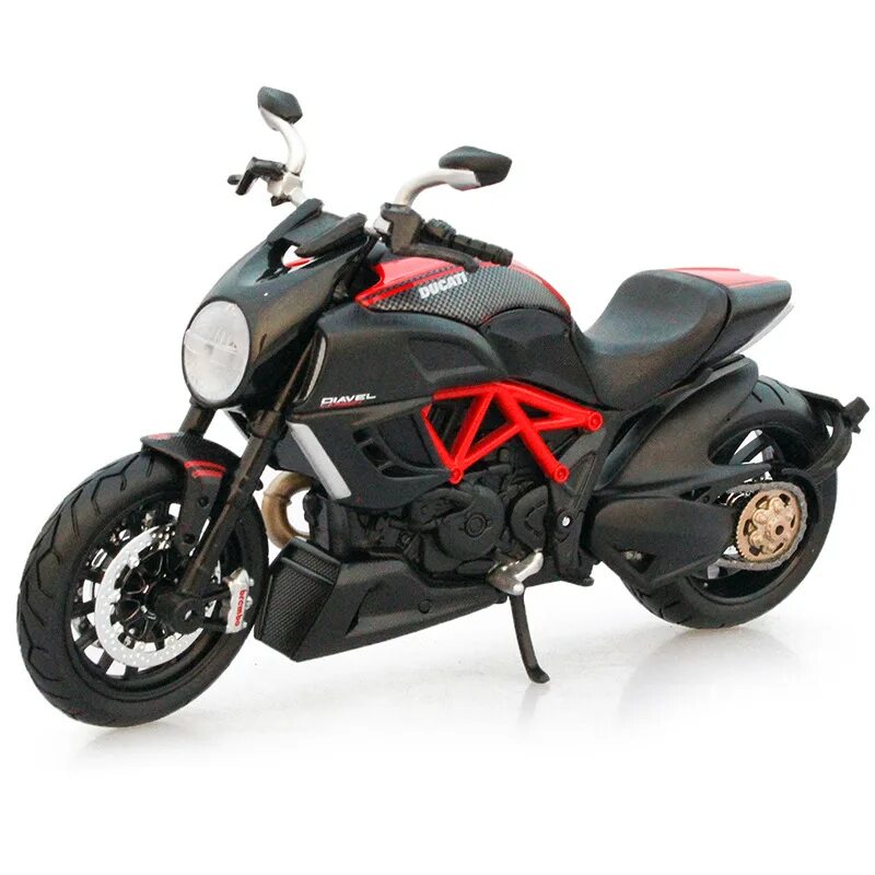 Какие модели мотоциклов. Ducati Diavel модель 1:12. Модель мотоцикла Ducati Diavel s. Коллекционная модель Ducati Diavel. Мотоцикл Ducati Diavel игрушка модель.