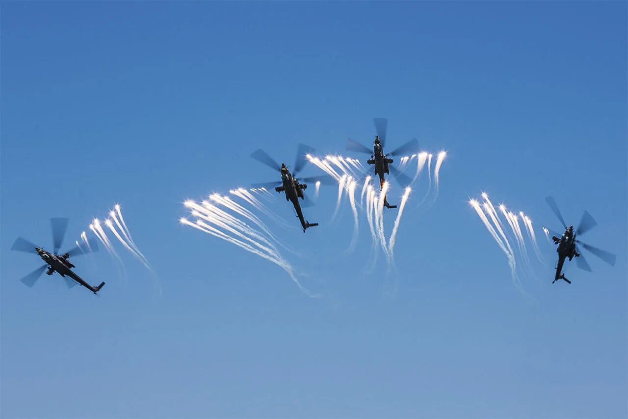 28 лети. песня masadge. музыка лети. 28 лети. беркуты пилотажная группа.