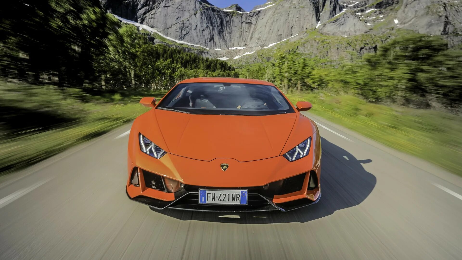 Хуракан эво. Lamborghini Huracan EVO. Lamborghini Huracan EVO 2021. Ламборгини Хуракан Эво 2021. Ламборгиги ху Ракан Эво.