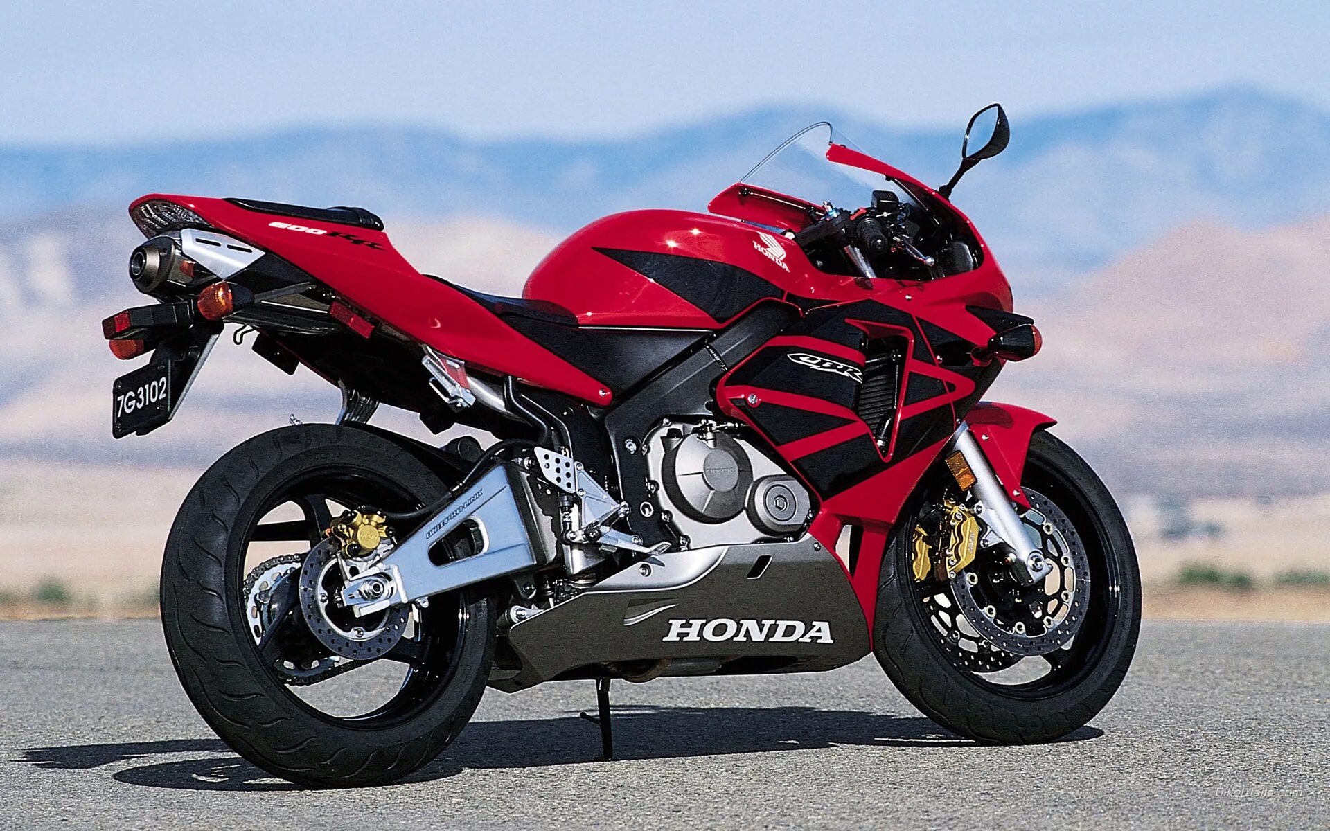 Мотоцикл honda rr