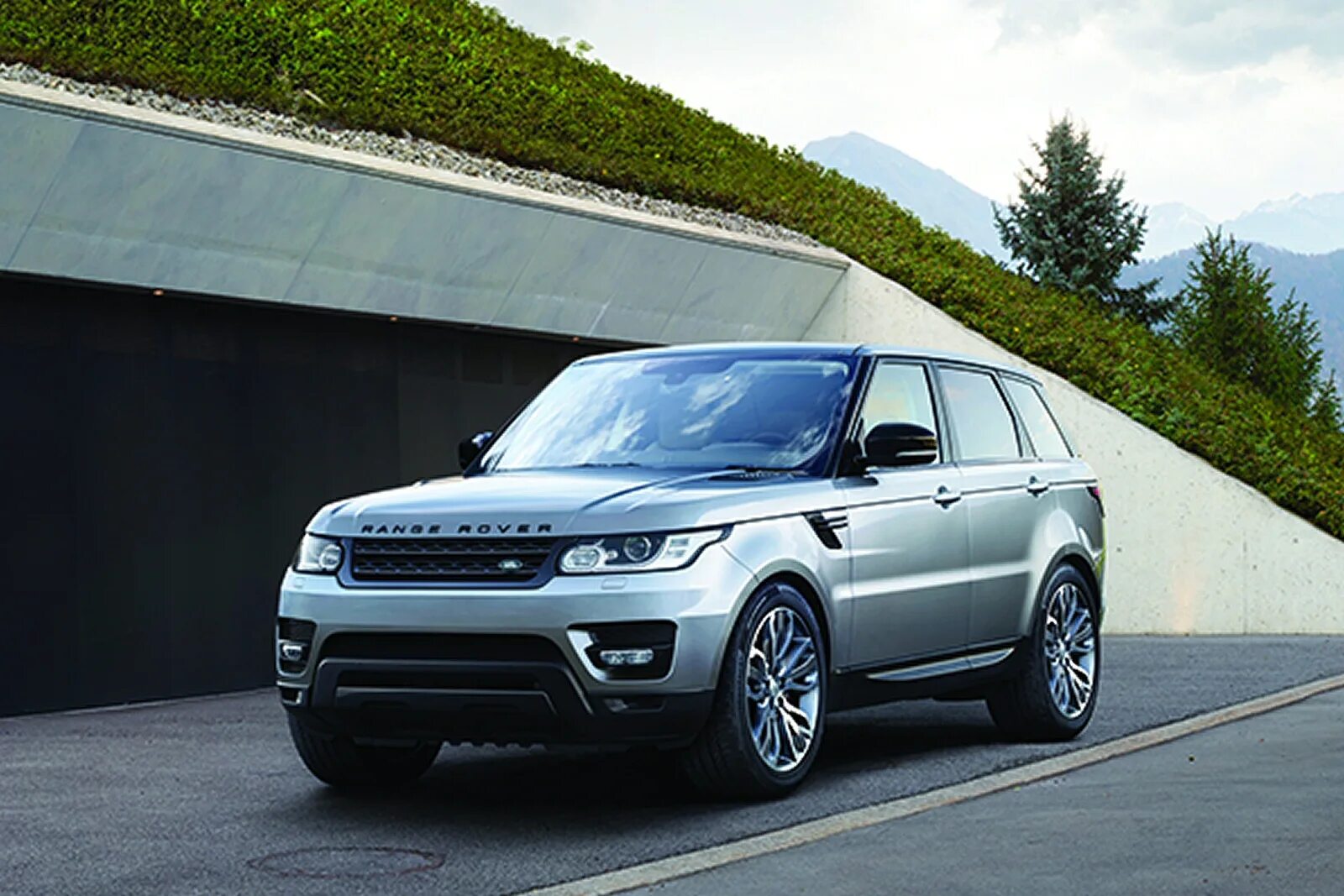 Range u. Range rover sport 2017. рендж ровер спорт 2017г. range rover sport 2. новый range rover sport.