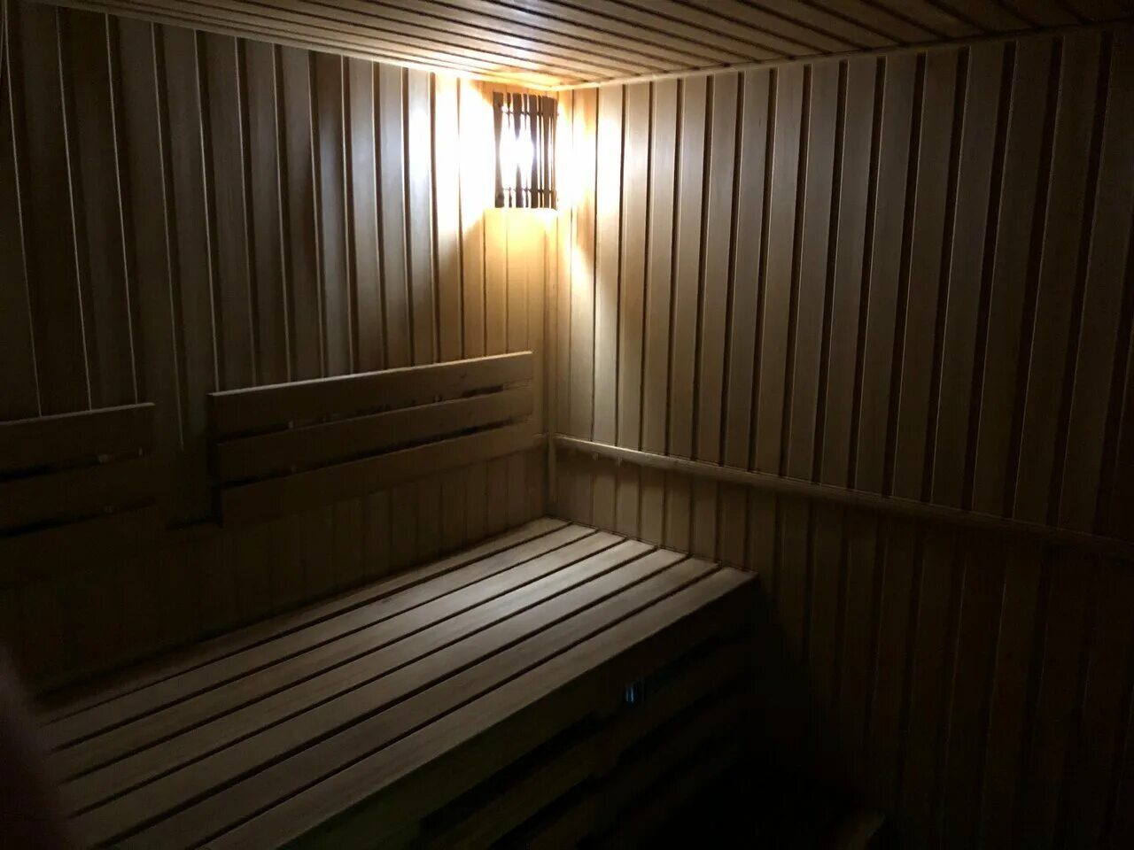 новая баня. сауна салехард. баня в гостинице северная. баня три медведя, салехард. сауна нептун салехард.