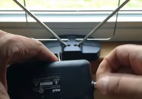 Усилитель TV антенны fd189. Китайский усилитель сигнала для телевизора HDTV Antenna. Антенна для Air сигналов. Смеситель для антенны телевизора. Пропала антенна на телевизоре