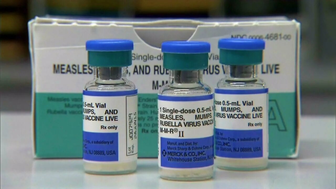 Вакцина от кори mmr 2. Вакцина ммр корь краснуха паротит. Вакцина ммр корь краснуха паротит. Вакцина ммр корь краснуха паротит. Mmr прививка.