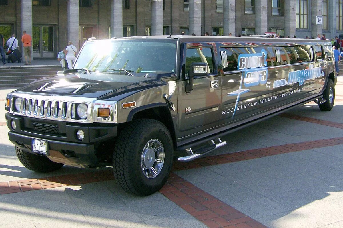 Лимузин Джей Орберг.. Лимузин Хаммер h2. Лимузин Хаммер h2 США. Hummer h2 2022 лимузин. Удлиненные авто