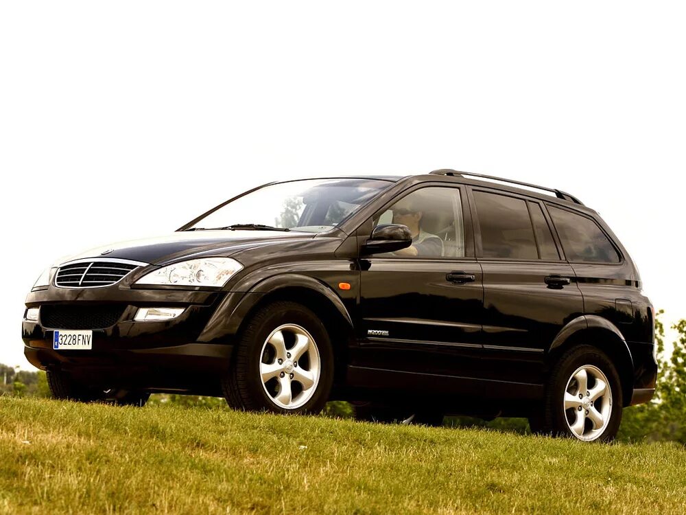 Дизельный саньенг кайрон. SSANGYONG Kyron 2007. SSANGYONG Kyron 2005-2007. Санг енг Кайрон 2. SSANGYONG Kyron 1 поколение.