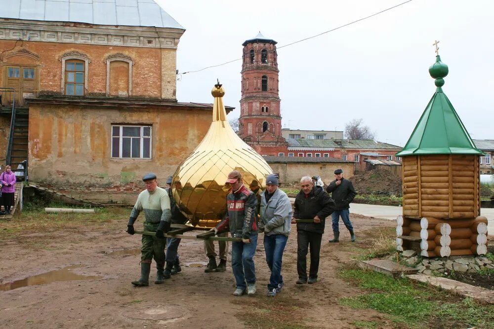 Движение слободской. Христорождественский монастырь слободской. слободской христорождественский монастырь слободской. христорождественский монастырь вятские поляны. никольская церковь слободской.