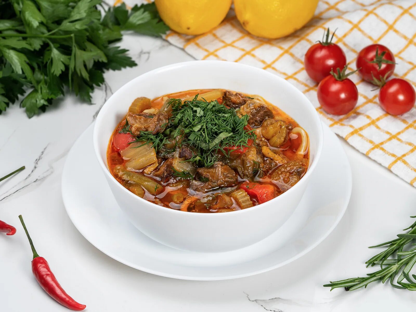 Курица по бухарски. Еда митино. Ресторан в митино северный. Кафе премьера меню новосибирск. Евроспар кулинария шашлык.