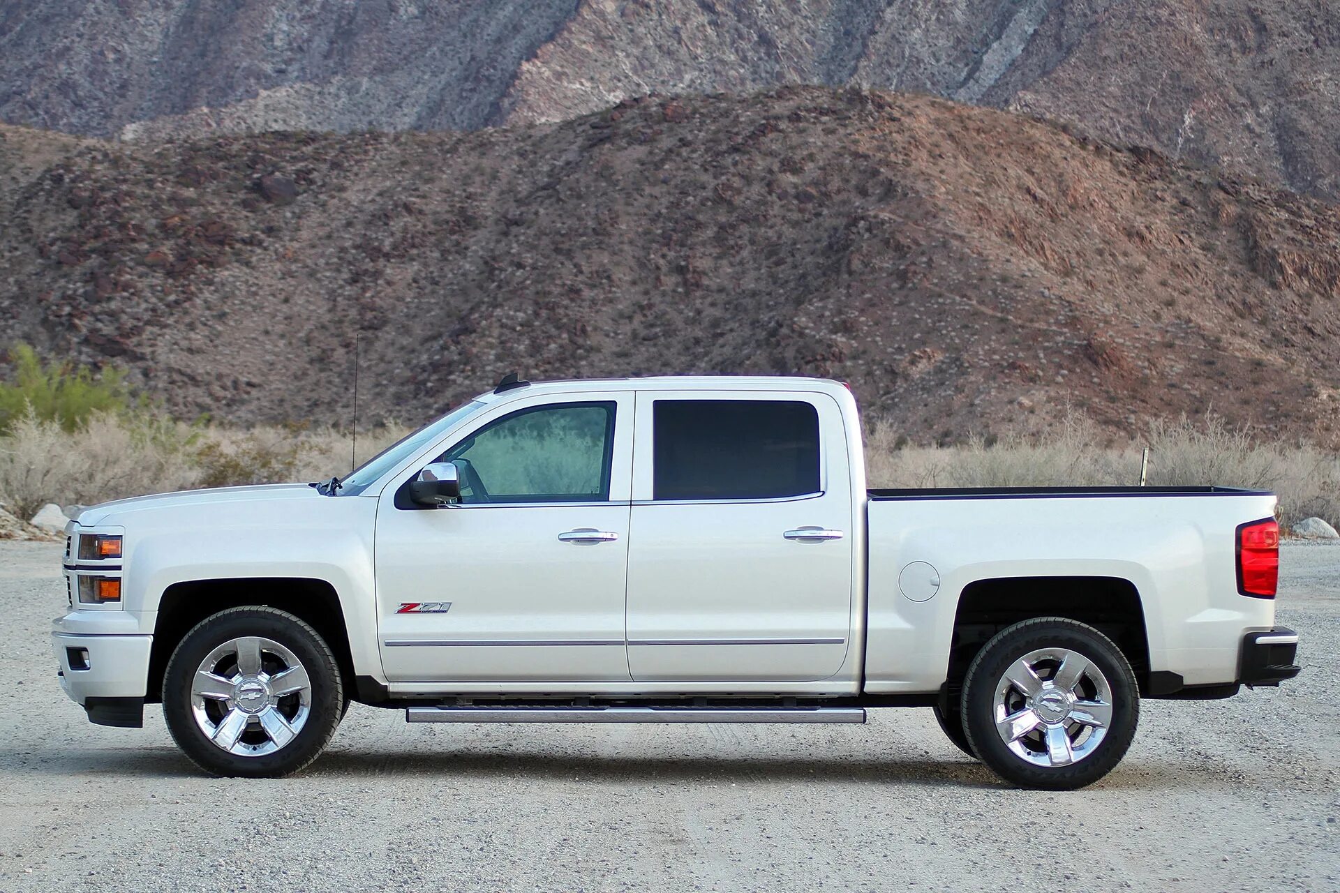 2015 Chevrolet Silverado 1500. Chevrolet Silverado 1500 LTZ. Chevrolet Silverado белый. Chevrolet Silverado 2015 года.