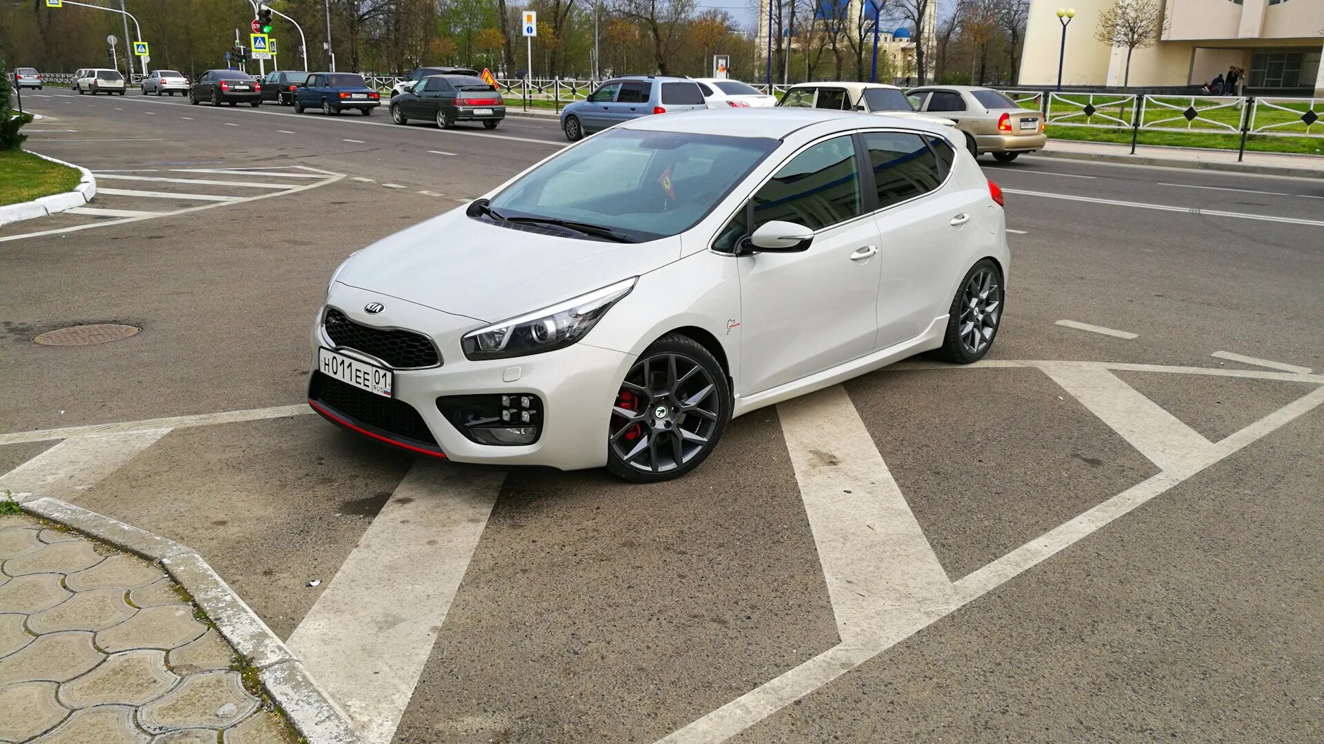 Сид турбо. Kia Ceed белый r18 Vossen. Диски Kia Ceed gt r17. Диски Kia Ceed gt r18. Kia Ceed gt JD белый.