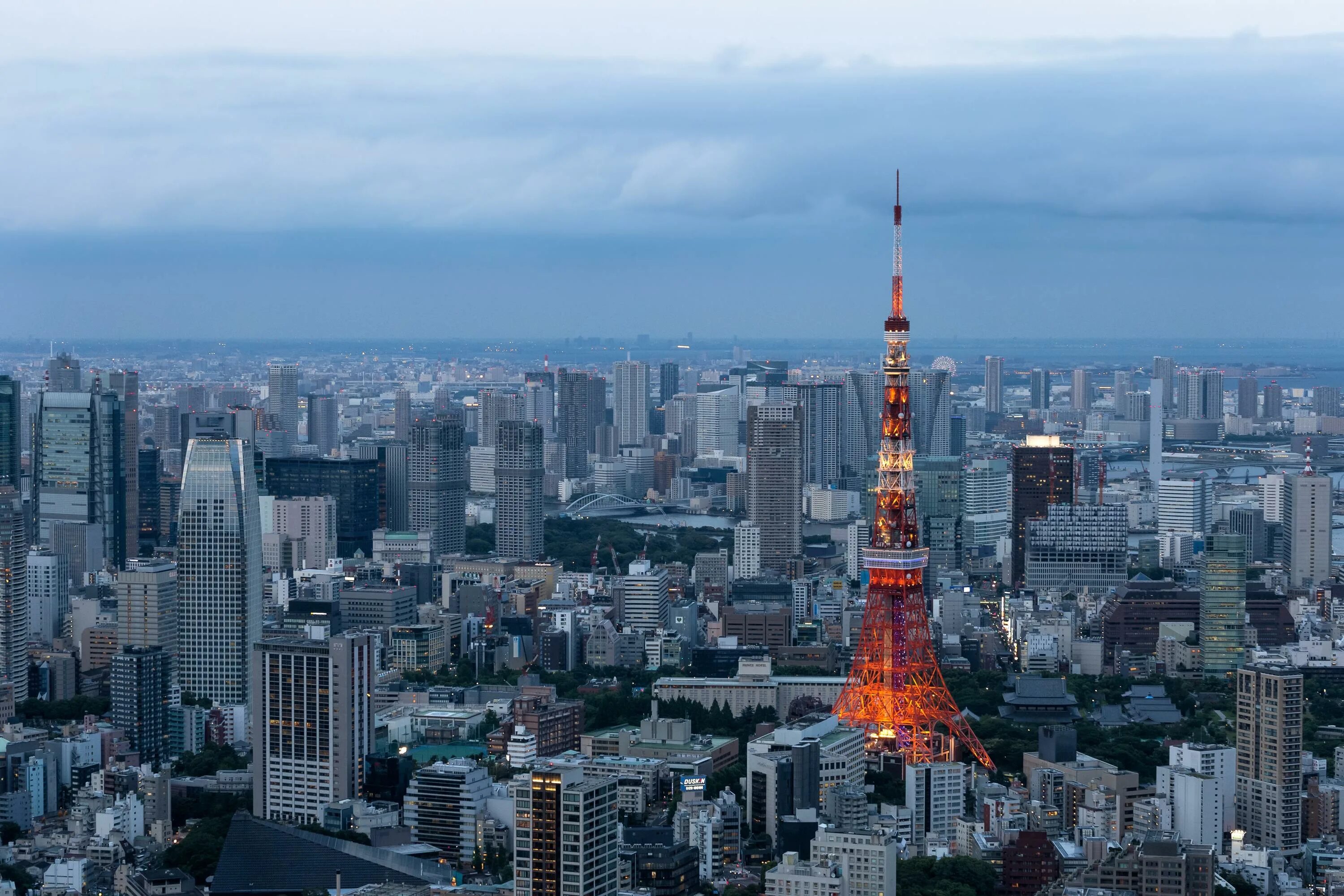 Tokyo com. Минато (Токио). Япония небоскребы Токио. Телевизионная башня Токио. Токио столица Японии.