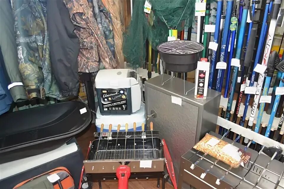 адресная табличка "охотник". охотник-собиратель нетфликс. оружейный магазин пятигорск стрелок. сериал охотник владимир. охотник сериал россия 2006.