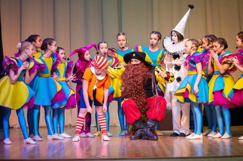 школа мюзикла. современная школа мюзикла ритмы анапа. современная школа мюзикла ритмы анапа. современные ритмы мюзикл. современная школа мюзикла ритмы анапа.
