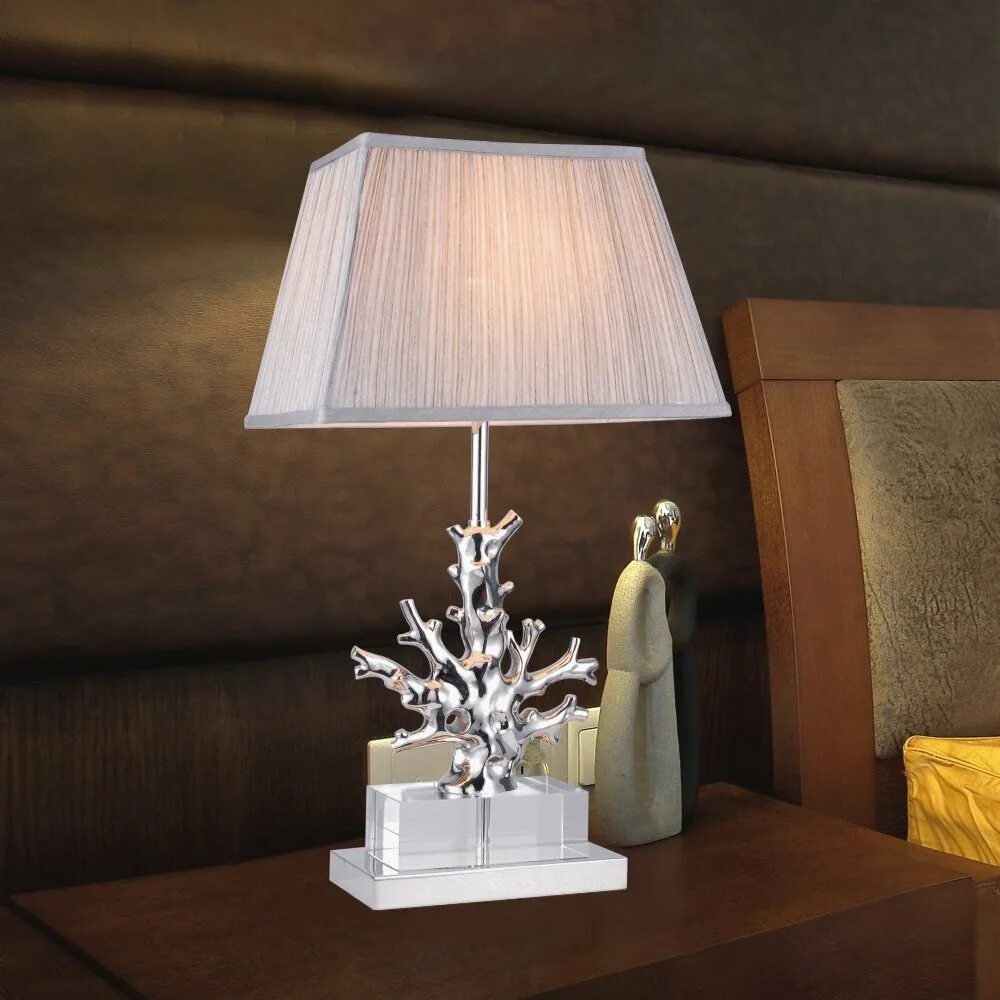 Настольная лампа Delight. Лампа настольная k2bt-1004. Delight collection Table Lamp km601t Nickel. Настольный светильник в интерьере. Интерьерные настольные лампы