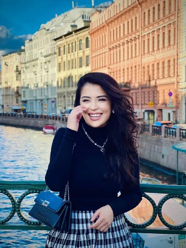 гулрух пирназарова фото