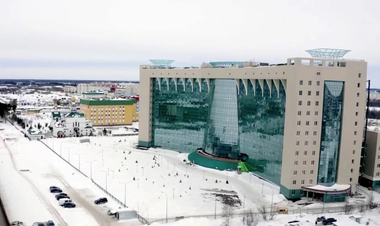 Окружная больница нижневартовск стройка. Окружная больница нижневартовск новая. Нижневартовская больница стройка. Больница долгострой нижневартовск. Новая больница нижневартовск.