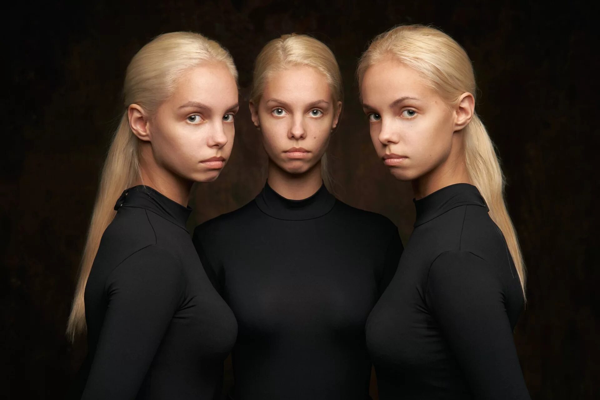 Sisters models. Сестры тройняшки Мироненко. Тройняшки Мироненко Красноярск. Тройняшки Мироненко: Ира, Наташа и Таня. Три сестры близняшки Мироненко.