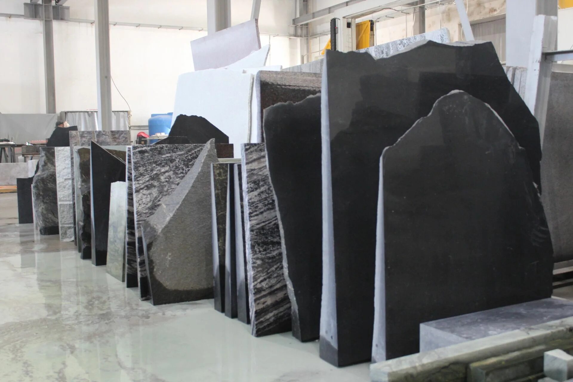 завод мрамора. мрамор производители. мрамор завод. завод камня минводы гранит мрамор. мраморный завод.