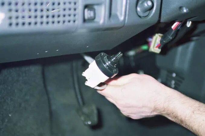 Корректор фар электромеханический нива. Корректор фар электромеханический нива. Корректор фар вольво хс90. Электрокорректор фар ваз 21214 нива. Электромехан.