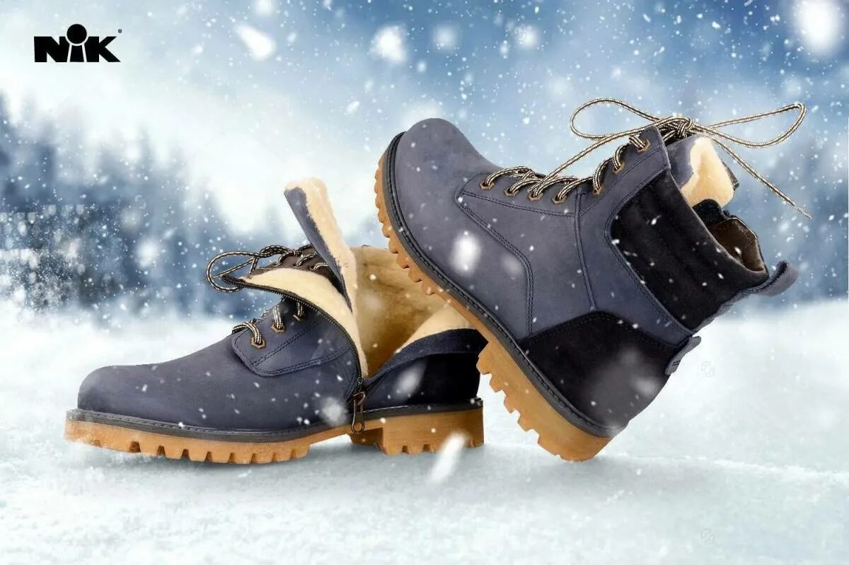Сайт зимней обуви. Timberland зимние t0007.. Ботинки зимние Impero. Реклама зимней обуви. Обувь в снегу.
