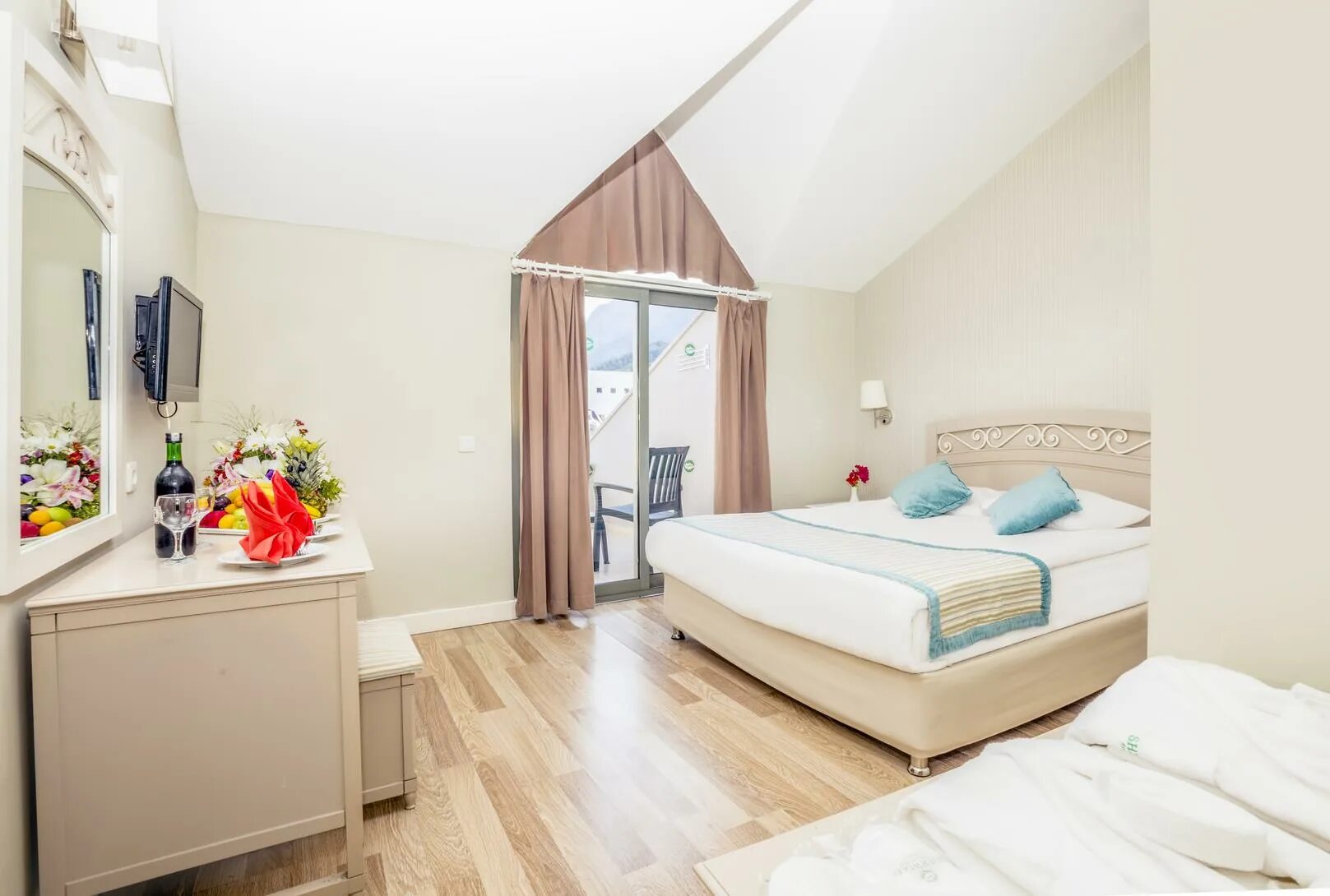 Greenwood kemer resort 4 гейнюк. Greenwood Kemer Resort 4*. Гринвуд отель Гейнюк. Greenwood Kemer Resort 4 Турция Гейнюк. Гринвуд отель Гейнюк фото.