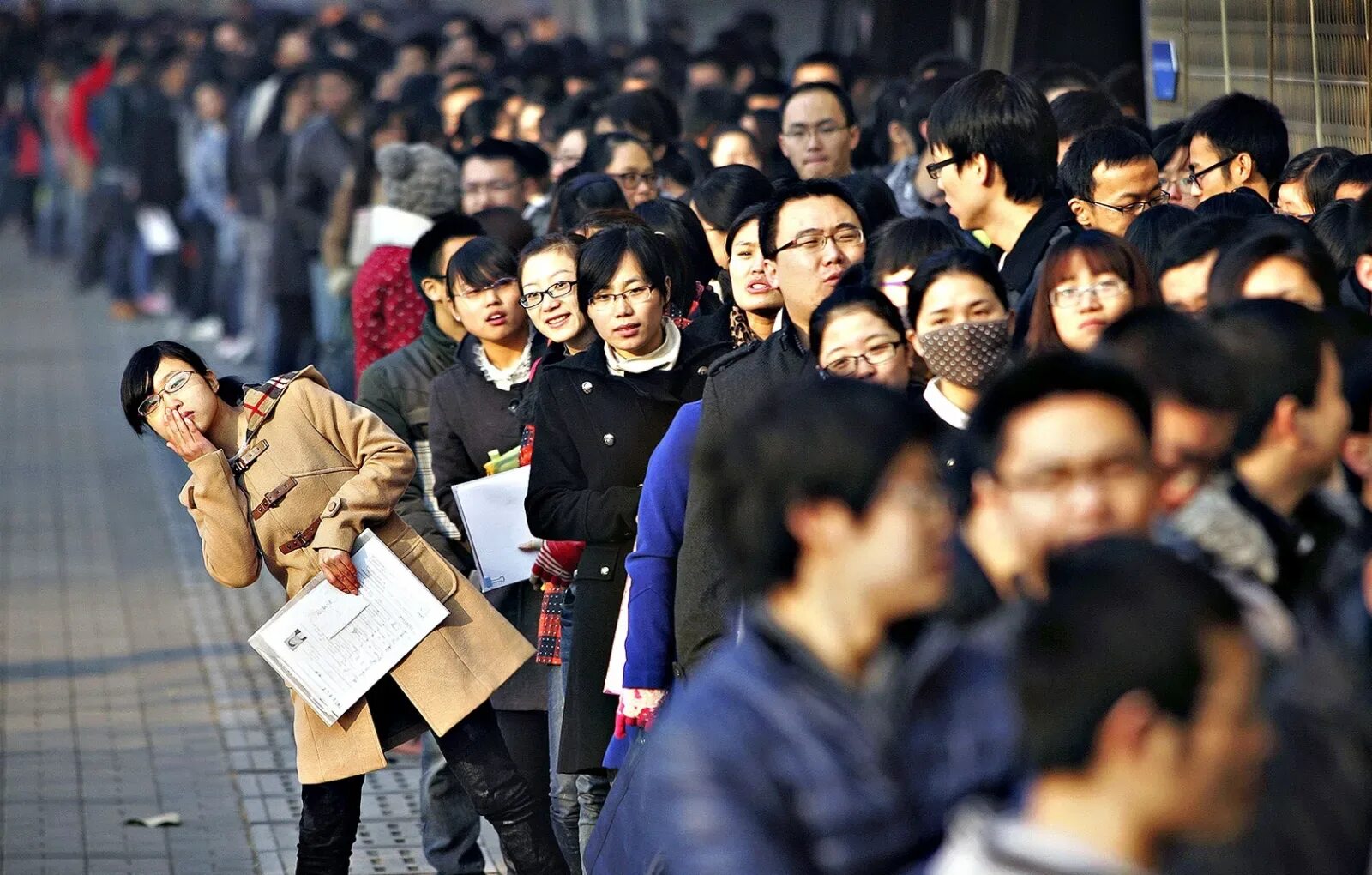 Заезды в китае. Китайская молодёжь 2021. Первые лица Китая фото.