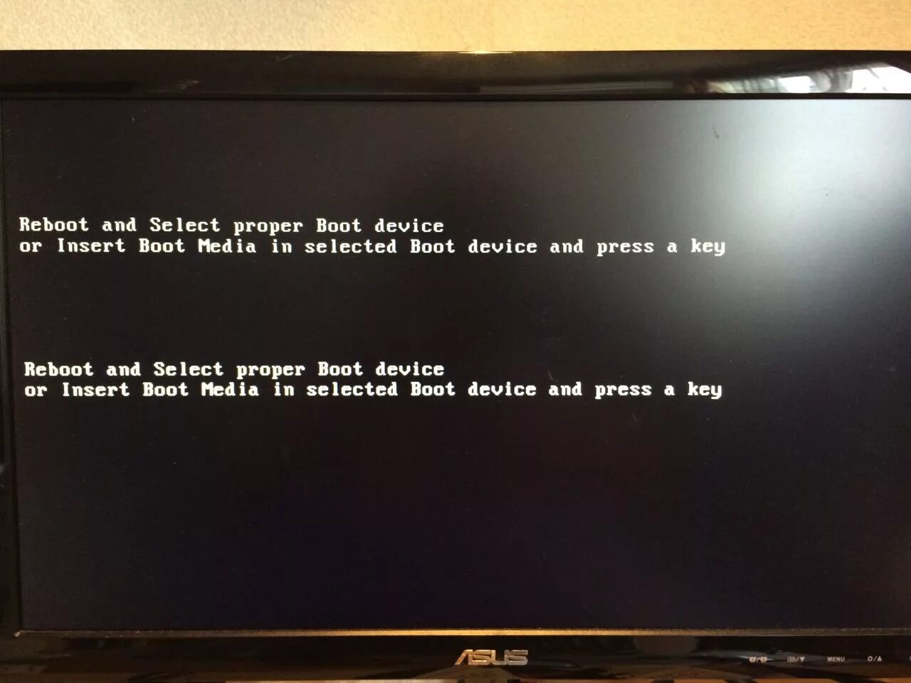 Ребут энд Селект Пропер бут девайс or Insert Boot Media in selected. Ошибка Reboot and select proper Boot device. Ошибка Reboot and select proper Boot device or Insert. Ошибка Reboot and select proper Boot. Ошибка boot and select proper boot device