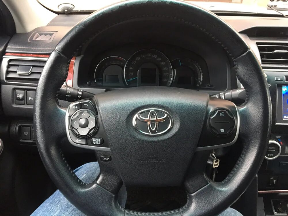 Руль тойота камри 50. Руль тойота камри 3. Руль камри 40 3. Toyota camry 50 руль. Grey руль тойота камри 40.