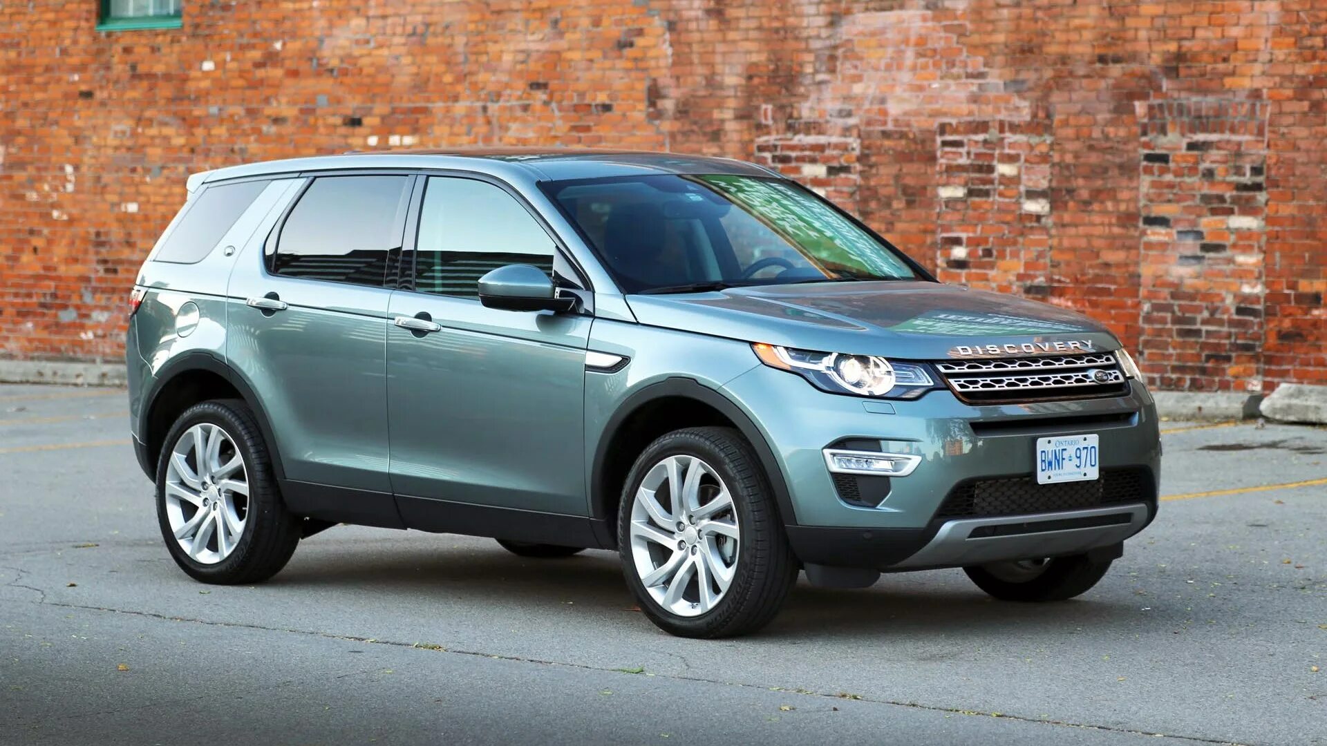 Ленд Ровер Дискавери 2015. Ленд Ровер Дискавери спорт 2015. Land Rover Discovery Sport 2015. Land Rover Discovery Sport 2014. Тест дискавери