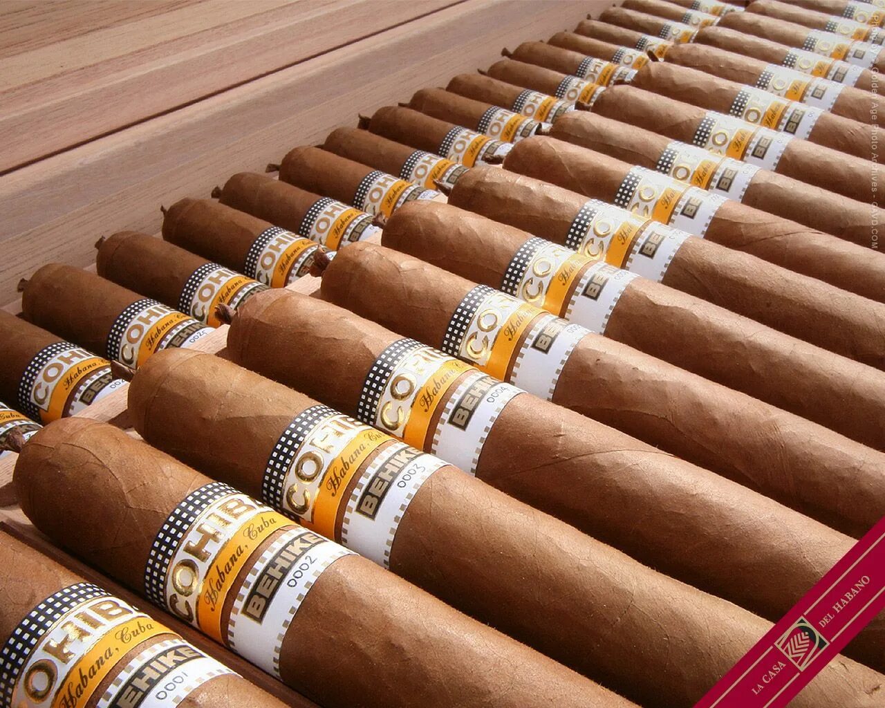 Кубинские сигары Гавана. Cohiba Behike. Кубинские сигареты Cohiba. Punta Cana сигары.