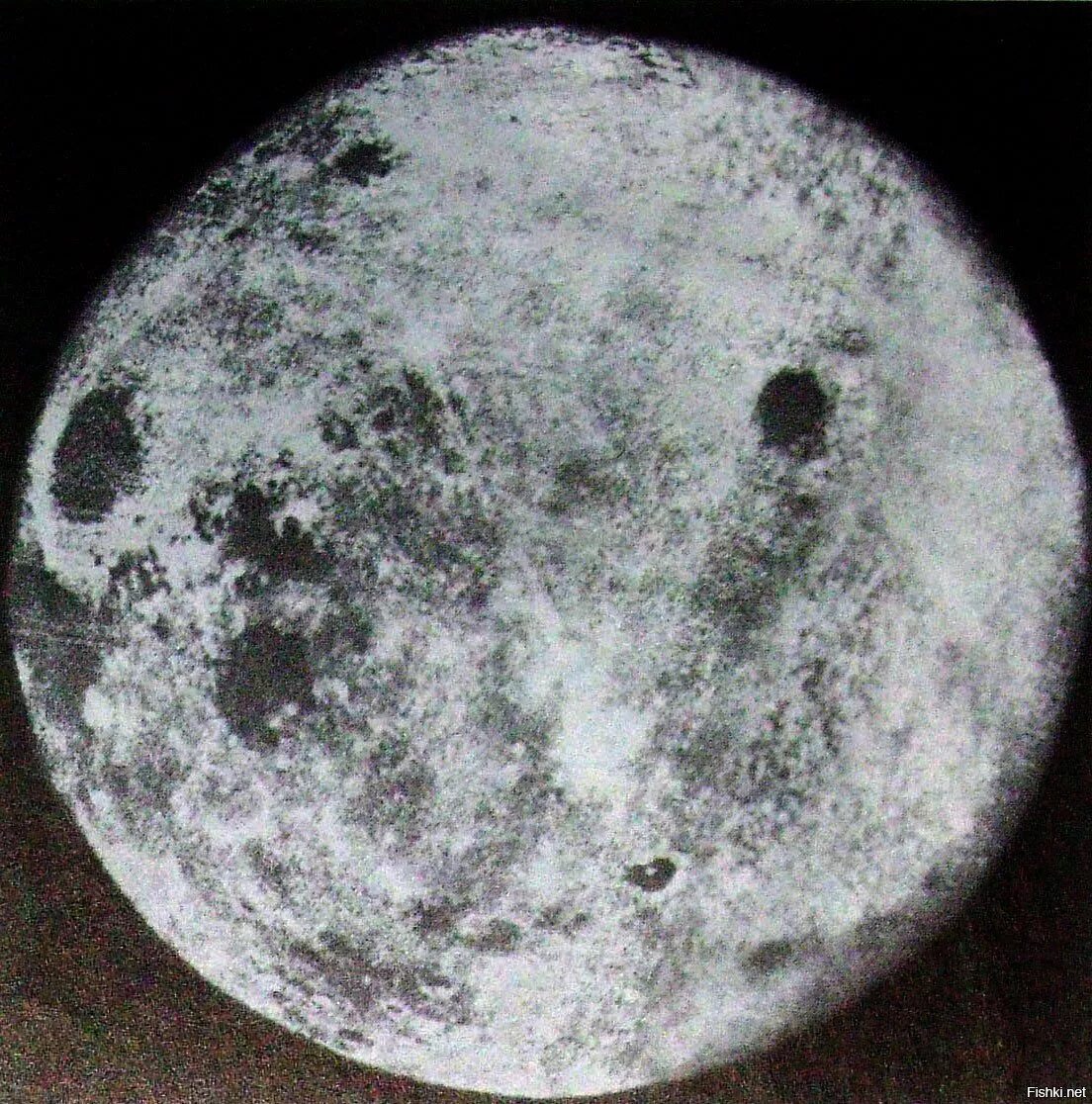 Первые снимки обратной стороны луны. Обратная сторона Луны 1959. Снимок обратной стороны Луны 1959. Луна 3 снимки обратной стороны Луны. 1959 Снимки Обратная сторона Луны.