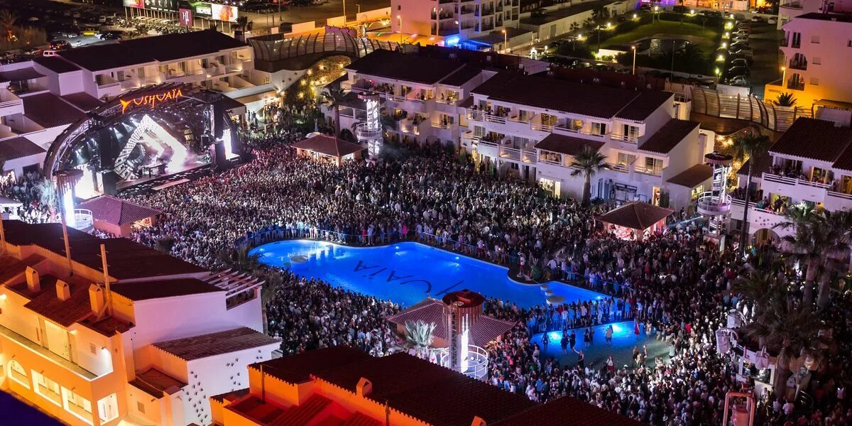 Ushuaia ibiza. Клуб ushuaia ибица. Ushuaia ibiza. Ushuaia ibiza. Отель ушуайя ибица.