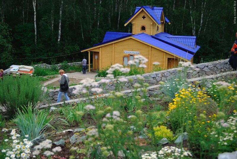 Ложки святой источник. Святой ключ Искитим ложок. Ложок Искитимский район Святой источник. Ложки Искитимский район Святой источник. Ложок Новосибирская область купель.