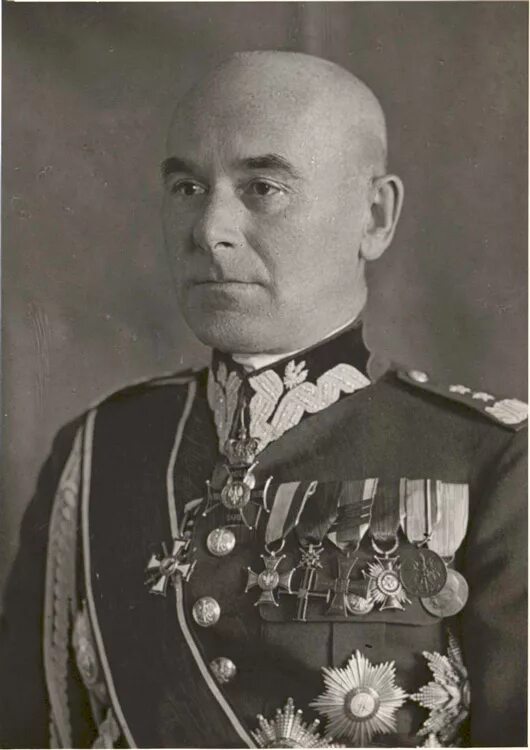 Гибель польского генерала. Маршал Рыдз-Смиглы. Польский Маршал Рыдз Смиглы.