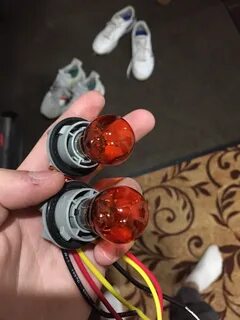 Замыкают повороты