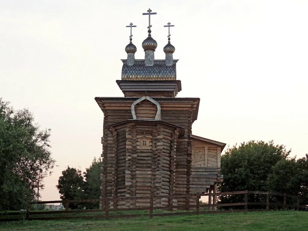 Коломенское церковь георгия победоносца. Деревянная церковь георгия победоносца. Деревянный храм георгия победоносца в коломенском. Деревянная церковь георгия победоносца. Деревянная церковь георгия победоносца.