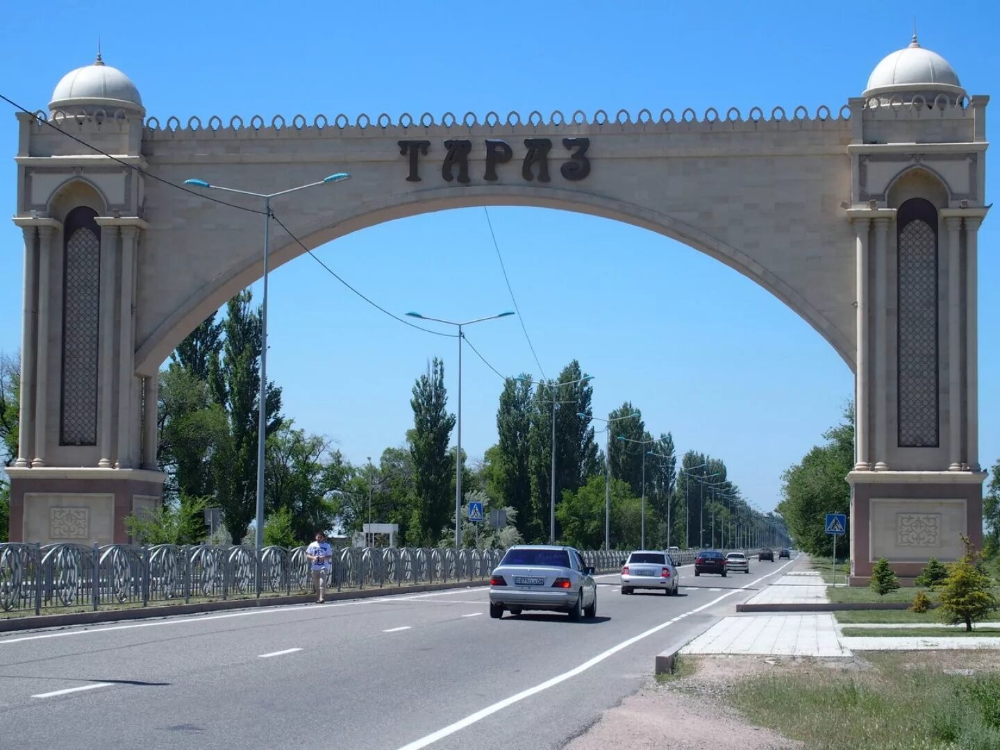 Тараз фото. Г Тараз Казахстан. Жамбыл город в Казахстане. Тараз Жамбылская область, Казахстан.