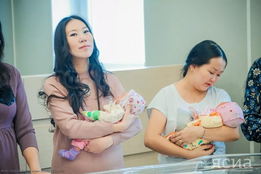 Размер детского пособия якутия. Выплаты на детей якутия 2022. Материнский капитал на первого ребенка в 2023 году. Период для единого пособия. Пособия многодетным семьям.