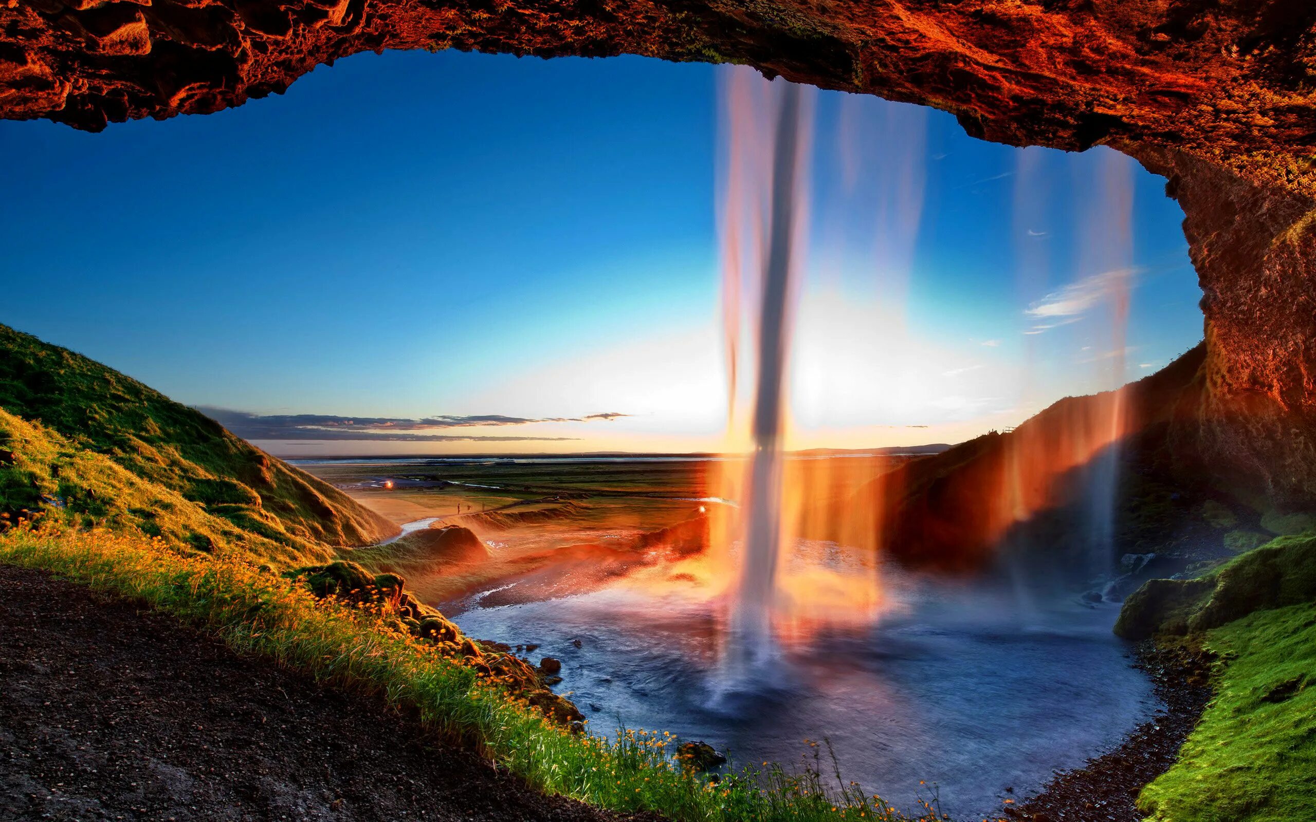 Восхитительные большие. Водопад Сельяландсфосс. Сельяландсфосс Исландия. Водопад Сельяландсфосс, Исландия закат. Водопад Годафосс, Исландия.