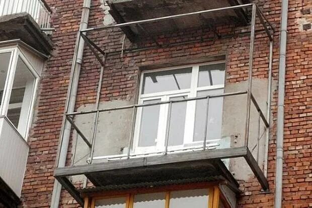 Каркас балкона. Расширение балкона. Металлоконструкции на балкон. Расширение балкона в хрущевке.