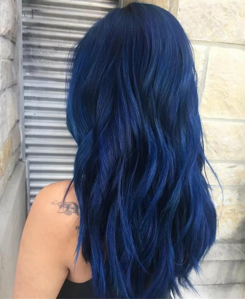 Антоцианин Mermaid Blue. Синие волосы. Синий цвет волос. Голубые волосы. Сине черная краска для волос