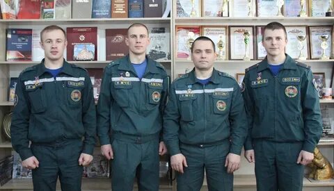 Форма мчс медали