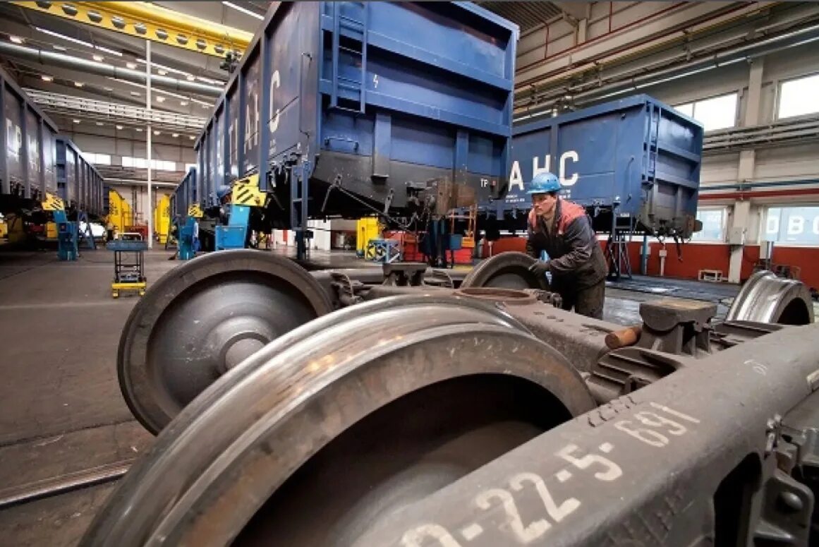 Пассажирский вагон. Вагонное депо новосибирск. Вагонное депо балахонцы. Вагонная тележка сапсан. Томское пассажирское вагонное депо.