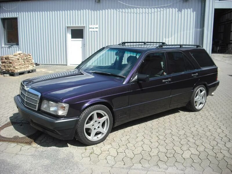 Mercedes w201 универсал. Мерседес 190е универсал. Мерседес 190 универсал. Mercedes Benz w201 универсал. Купить мерседес 190 дизель