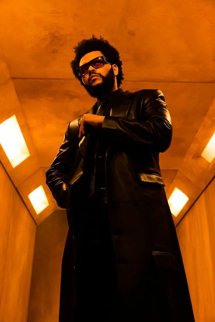 The weeknd take my breath. Wood альбом. The weeknd dawn fm обложка. The weeknd 2023 фото. The weeknd dawn fm 2022.