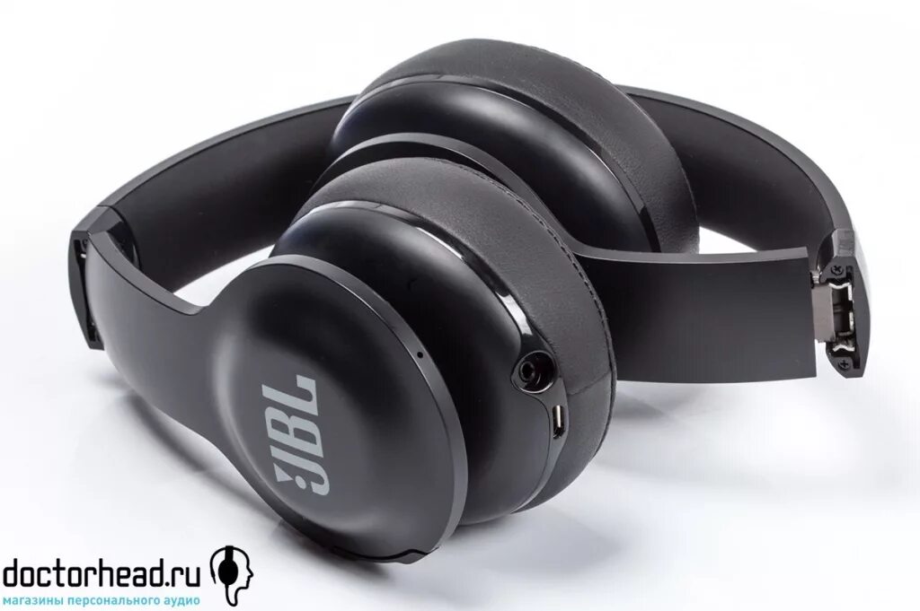 Jbl club one. Обзор bluetooth наушников jbl. Наушники джбл синхайзер. Jbl t450bt оригинал. Наушники jbl everest 100.