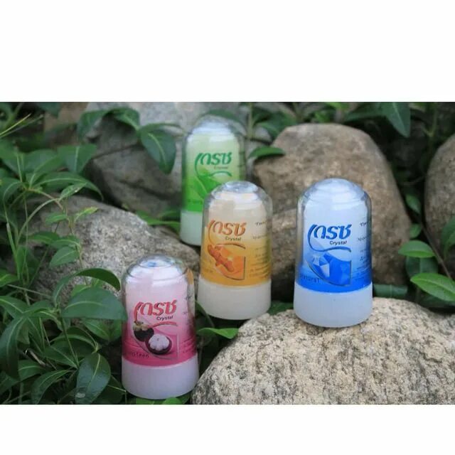 Как пользоваться кристаллом. Антиперспирант для подмышек мужской. Дезодорант из подружки. Grace. Grace кристаллический дезодорант кокос.