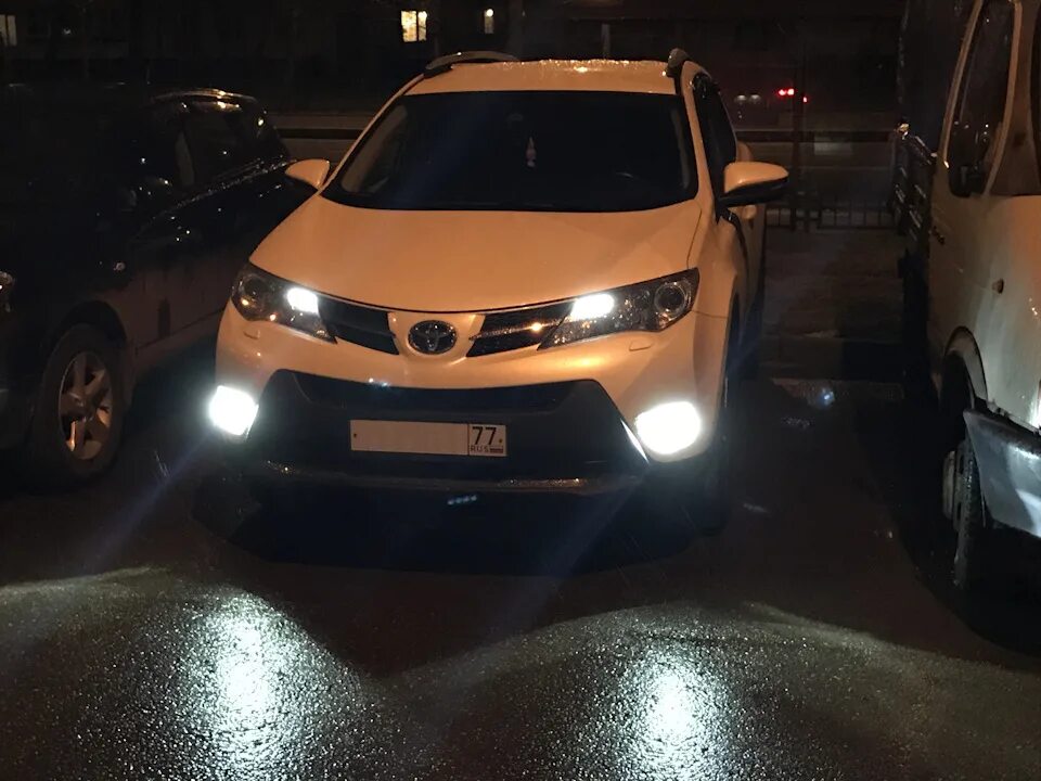 Лампы рав 4 2006. Led лампочки в противотуманки тойота рав 4. светодиодные лампы rav 4 ca30. птф светодиодные тойота рав4 2016 года. тойота рав 4 лед лампы.