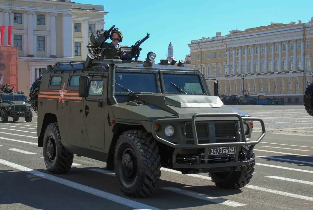 Газ тигр м. Газ тигр м. Бронеавтомобиль газ 2330 тигр. Газ 233115 тигр. Асн 233115 тигр-м спн.