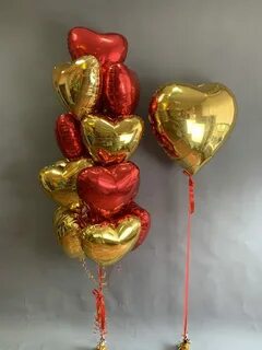 Золотой шарик красный